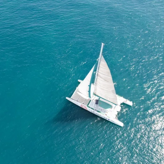 Excursion a vela Mundomarino
